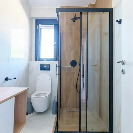 Lighthouse 4* קריופיגי