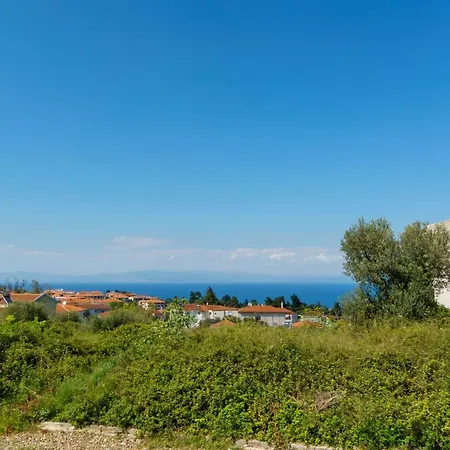 Lighthouse מלון דירות