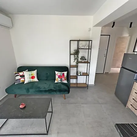 מלון דירות Lighthouse קריופיגי