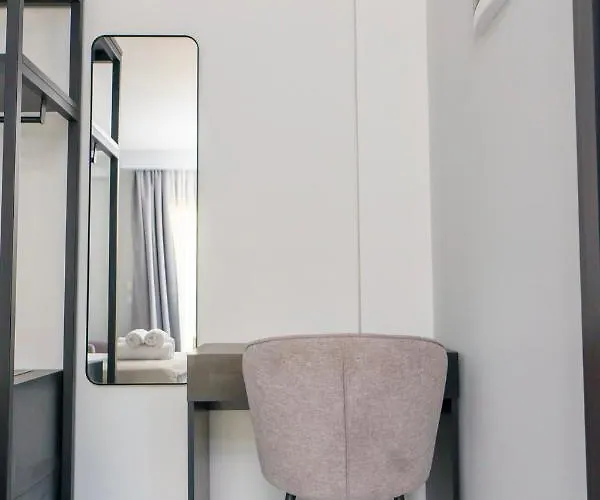 Lighthouse Appart hôtel 4*