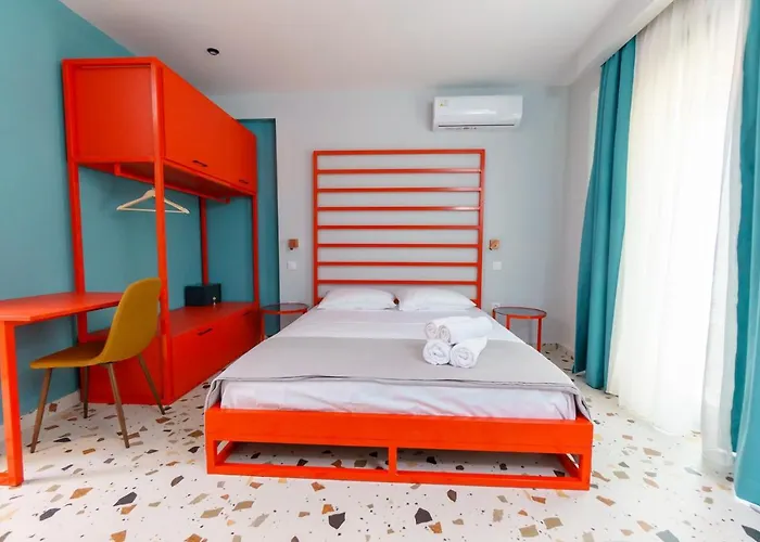 Lighthouse 4* Kriopigi