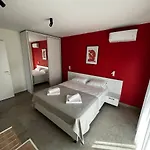 Lighthouse Aparthotel 4*