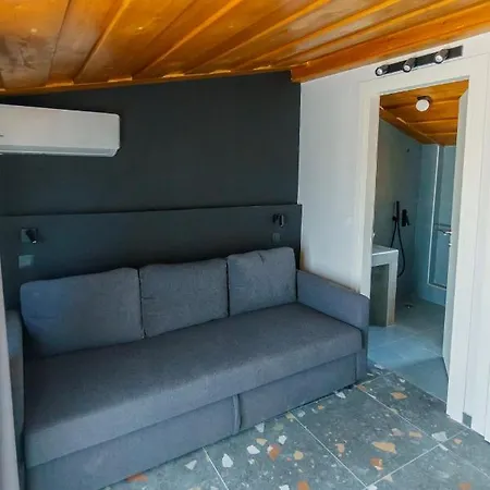 Lighthouse 4* كريوبيجي