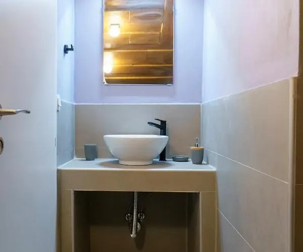 Lighthouse Aparthotel 4*